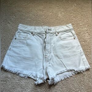 White PacSun Shorts! Adorable for the summertime!